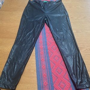 Faux leather leggings